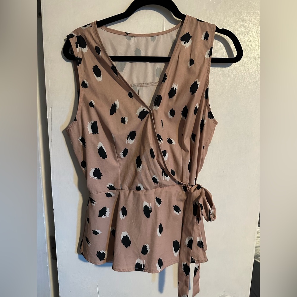 Cinch waist animal print top